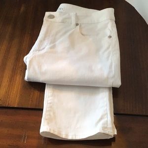 Ann Taylor White crop Jeans